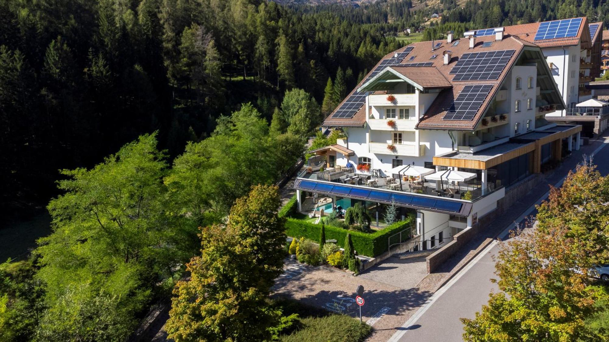 Hotel Erica Тезеро Экстерьер фото