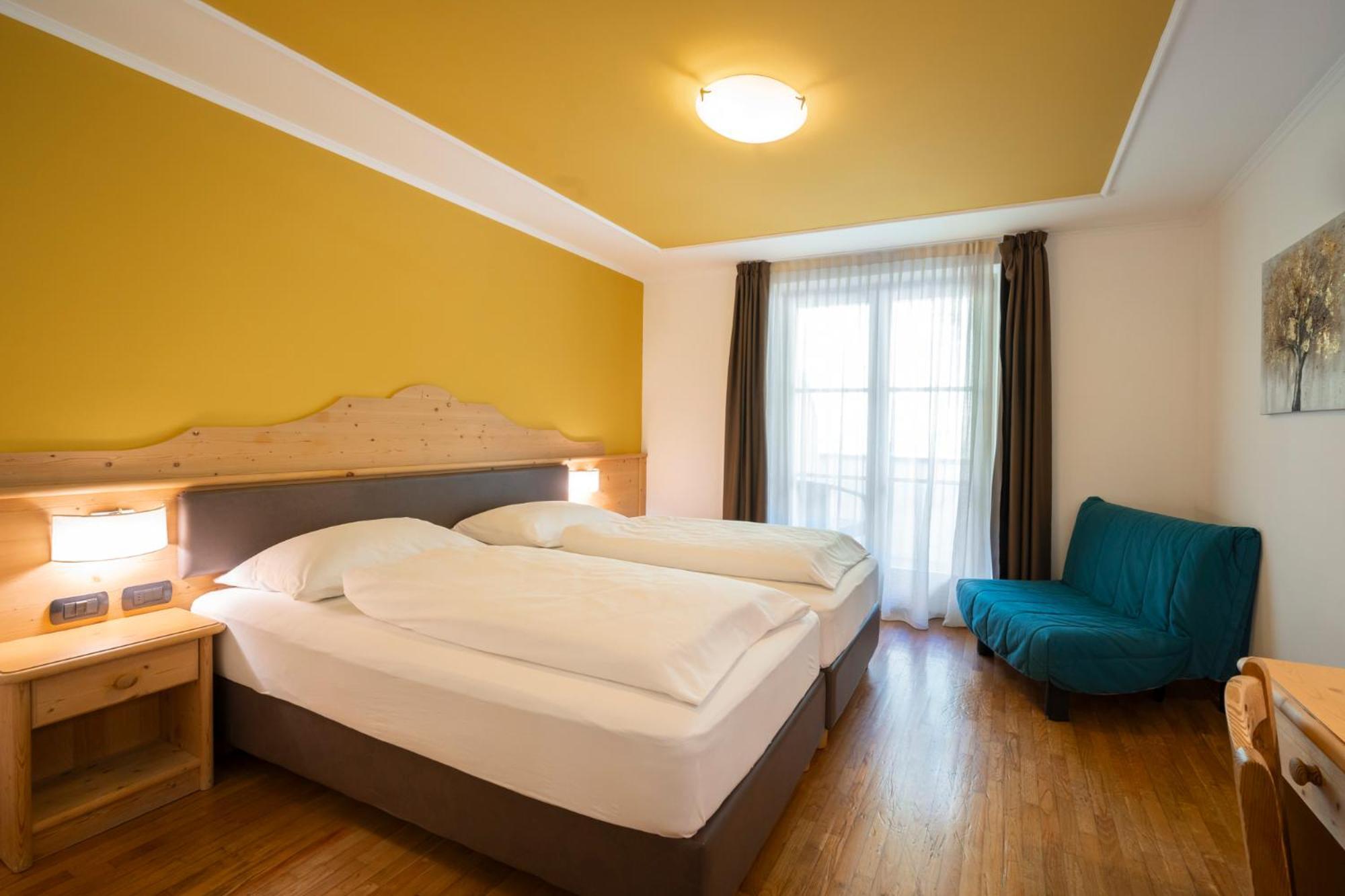 Hotel Erica Тезеро Экстерьер фото