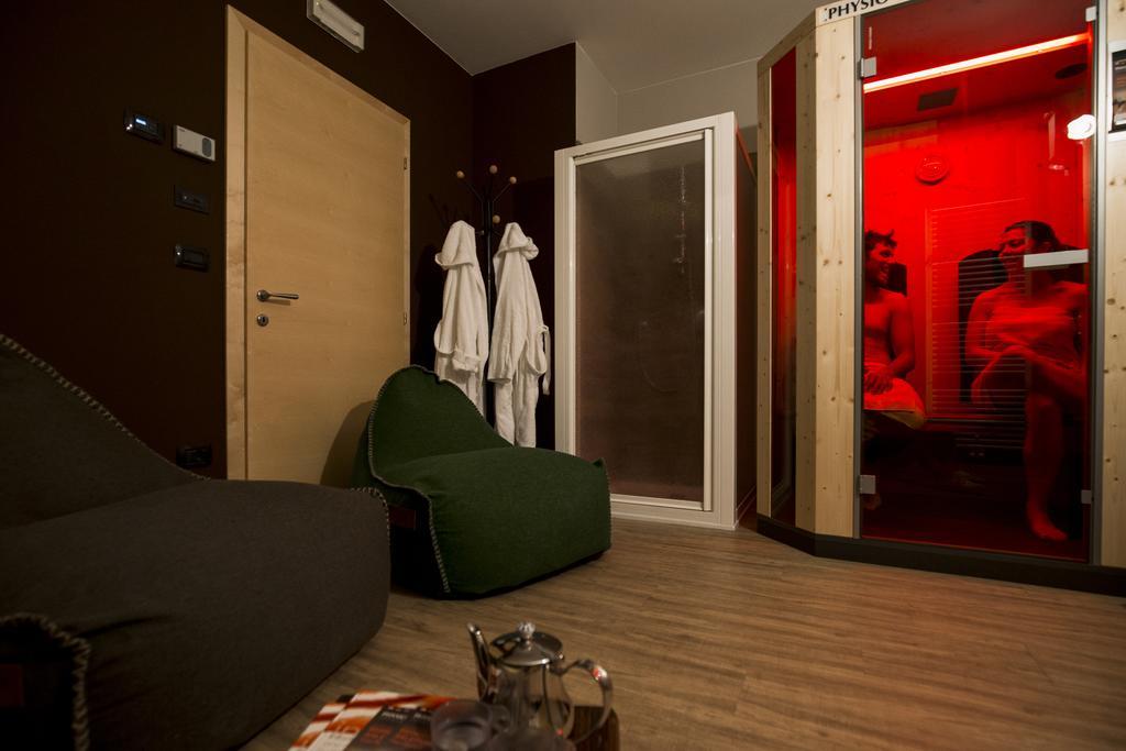 Hotel Erica Тезеро Экстерьер фото