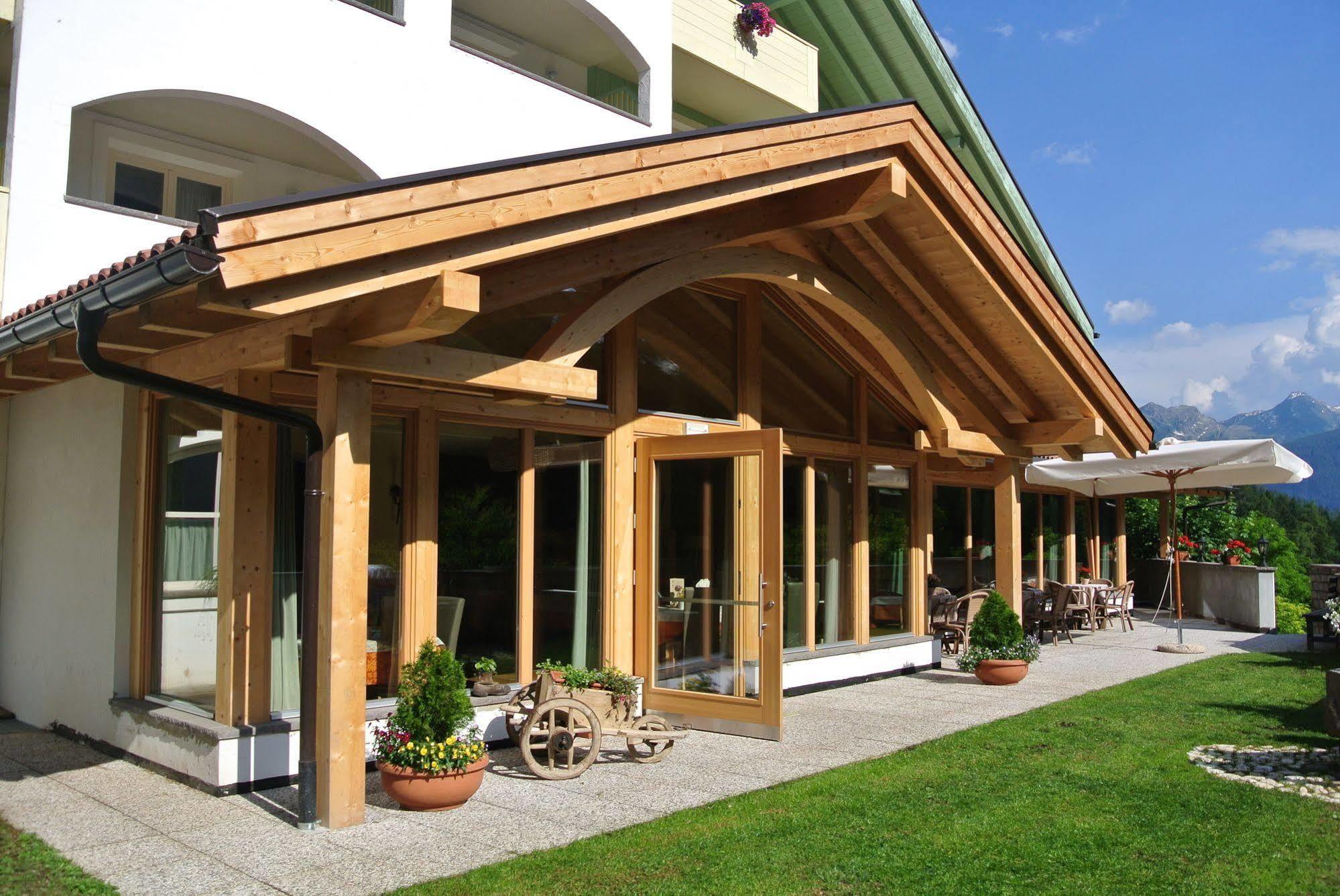 Hotel Erica Тезеро Экстерьер фото